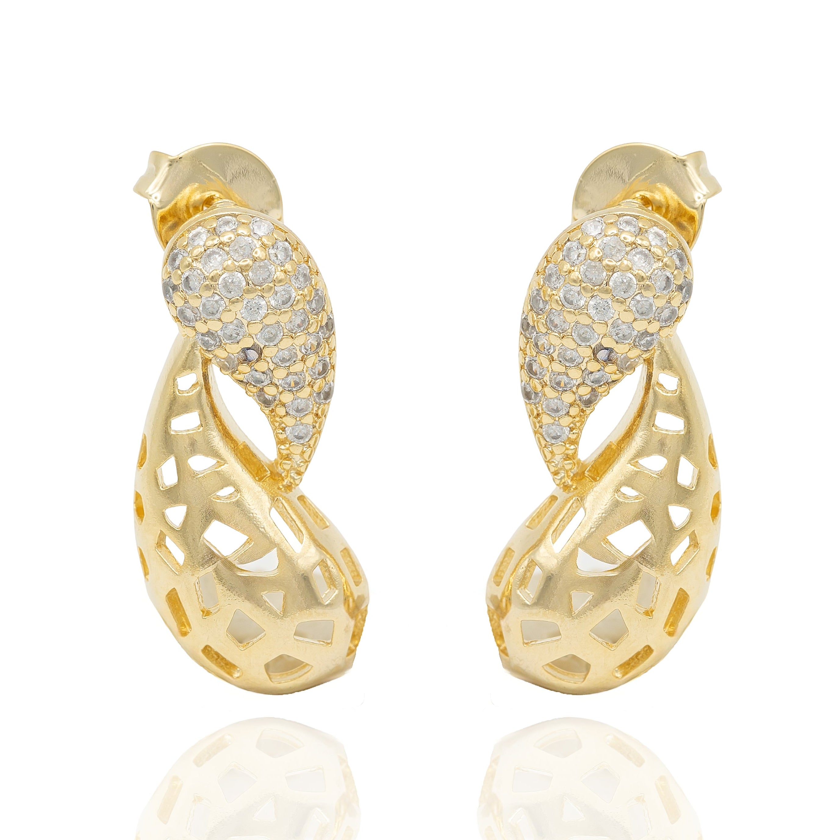  Gold and crystal sculptural earrings with curved lines and pave sparkle. Lightweight, hypoallergenic, and made to shine day or night by DrammaⓇ.