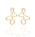 18K gold-plated sculptural drop earrings with flowing contour. Lightweight, hypoallergenic, and artistically bold by Dramma®.
