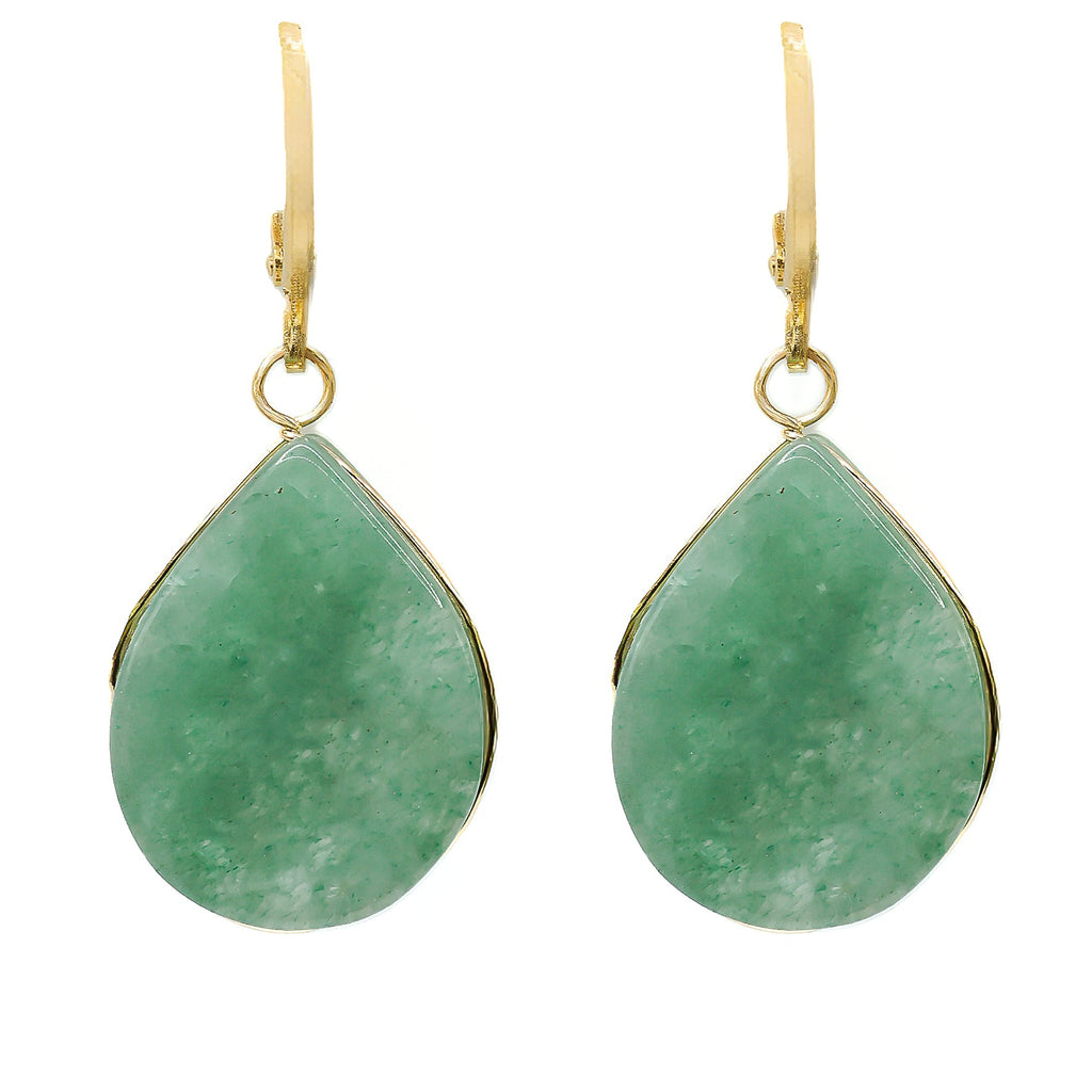 Teardrop jade-green resin earrings with gold leverback. Lightweight, hypoallergenic, and handmade in small batches. Effortless everyday elegance by DrammaⓇ.
